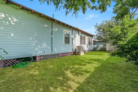4801 Avenue Q Galveston TX 77551