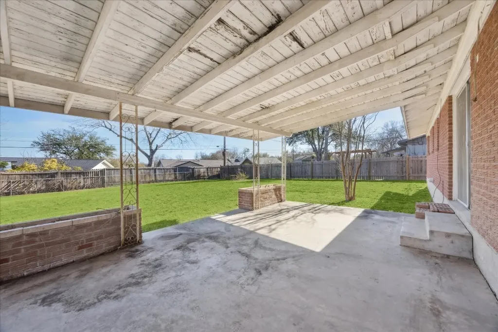 11515 Oak Trail Austin TX 78753