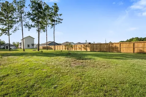 1044 Road 5203 Cleveland TX 77327