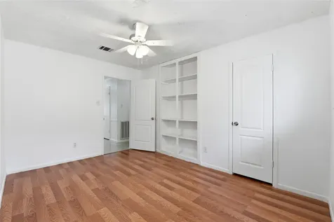 9211 Benning Drive Houston TX 77031