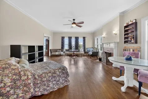 119 E Houston Street Refugio TX 78377