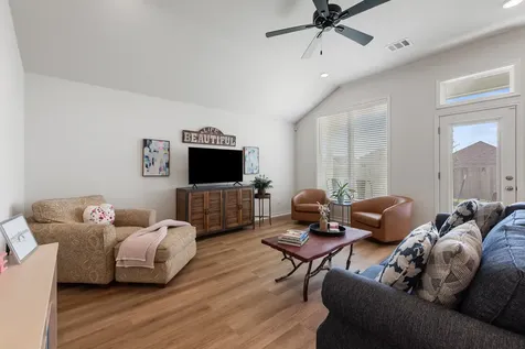 3164 Margaret Rudder Parkway Bryan TX 77808