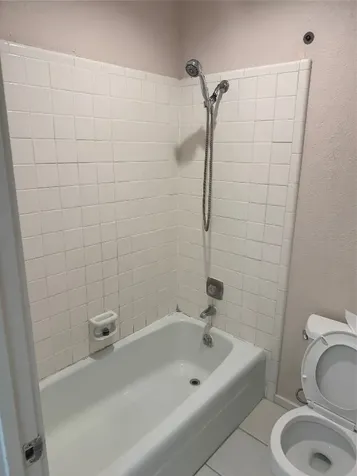 100 Litchfield Lane Houston TX 77024