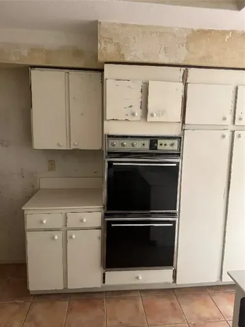 100 Litchfield Lane Houston TX 77024