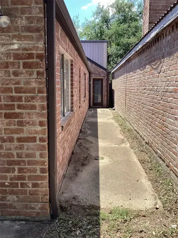 7818 Vickijohn Drive Houston TX 77071