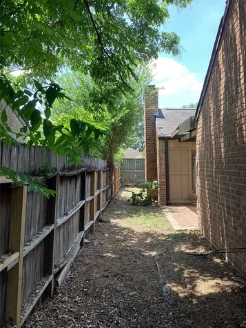 7818 Vickijohn Drive Houston TX 77071