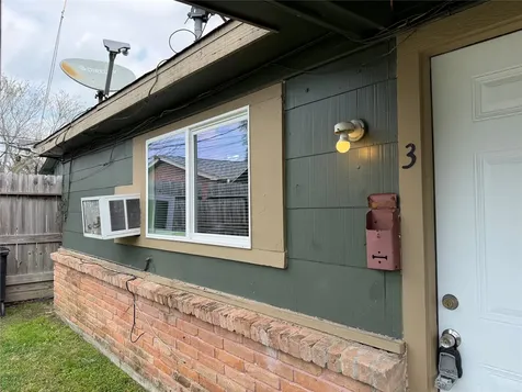 8010 Roswell Street 3 Houston TX 77022