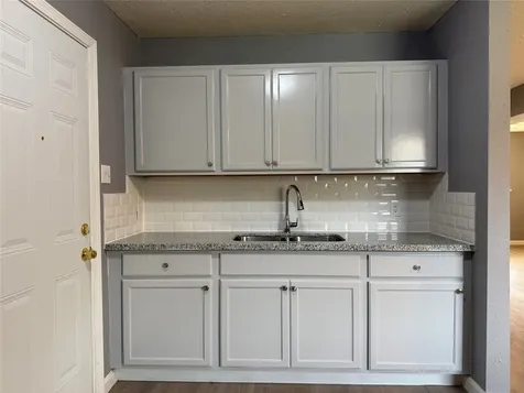 8010 Roswell Street 3 Houston TX 77022