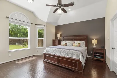 5314 Belle Manor Lane Sugar Land TX 77479