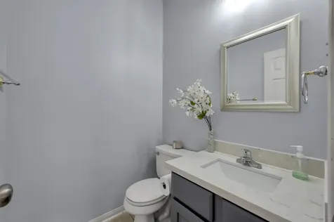 2 S Duskwood Place The Woodlands TX 77381