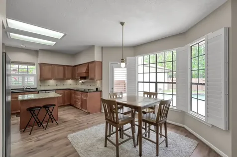2 S Duskwood Place The Woodlands TX 77381