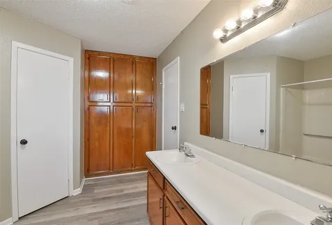 4510 Avenue L 1 Santa Fe TX 77510