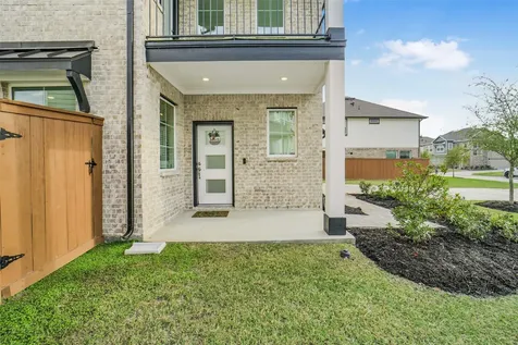 7834 Swooping Swallow Lane Katy TX 77493