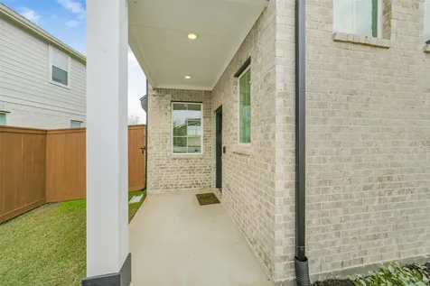 7834 Swooping Swallow Lane Katy TX 77493