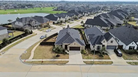 6523 Redwing Court Katy TX 77493