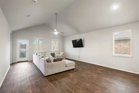 18693 Swainboro Drive New Caney TX 77357