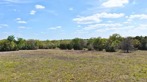 Tracts 29 & 30 Legacy Road - 10 Acres Caldwell TX 77879