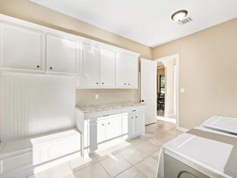 127 Leah Drive Montgomery TX 77316