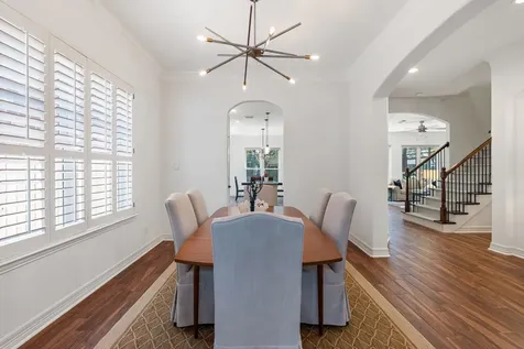 4313 Dorothy Street Bellaire TX 77401
