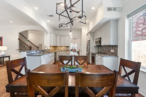 4313 Dorothy Street Bellaire TX 77401