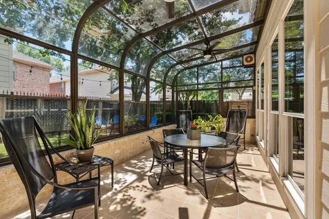 4313 Dorothy Street Bellaire TX 77401
