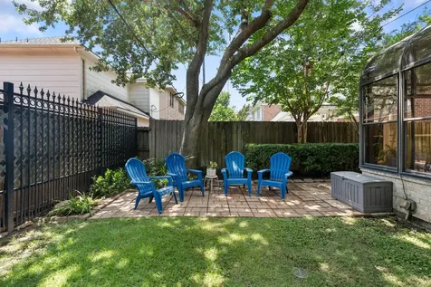 4313 Dorothy Street Bellaire TX 77401