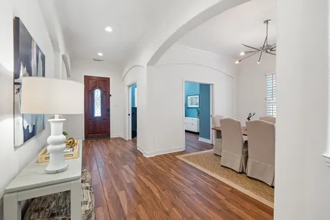 4313 Dorothy Street Bellaire TX 77401