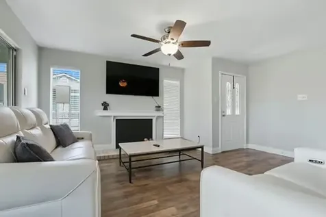 18617 Egret Bay Boulevard 702 Webster TX 77058