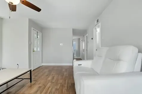 18617 Egret Bay Boulevard 702 Webster TX 77058