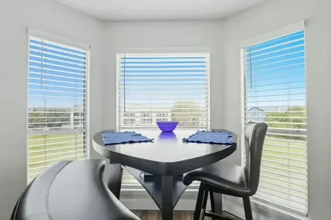 18617 Egret Bay Boulevard 702 Webster TX 77058