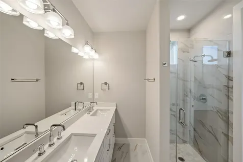 3422 Elser Street Houston TX 77009