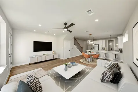 3422 Elser Street Houston TX 77009