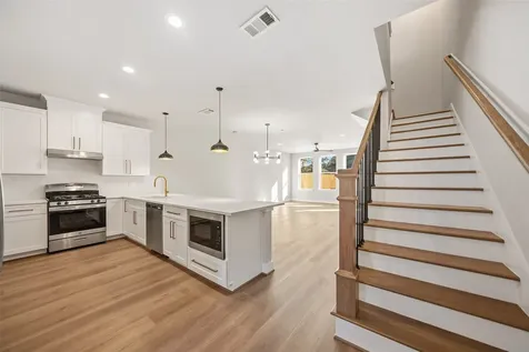 3422 Elser Street Houston TX 77009