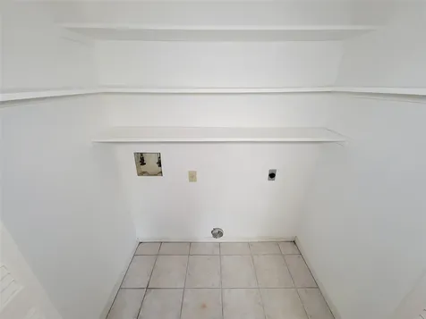 11711 Memorial Drive 565 Houston TX 77024