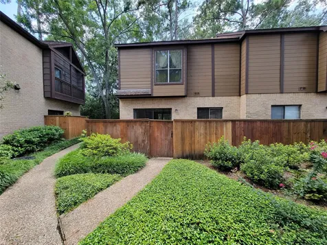 11711 Memorial Drive 565 Houston TX 77024