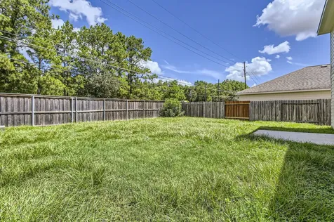 11746 Elizabeth Court Pinehurst TX 77362