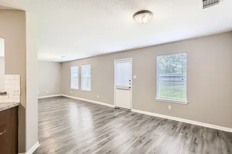 11746 Elizabeth Court Pinehurst TX 77362