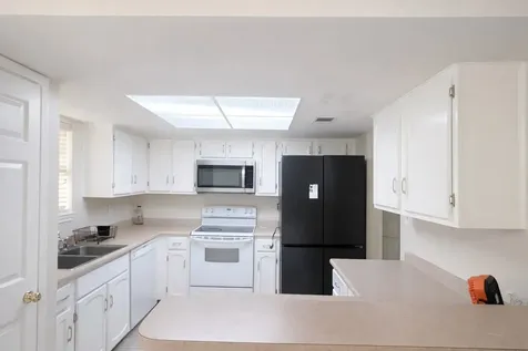 14555 Wunderlich Drive 2609 Houston TX 77069