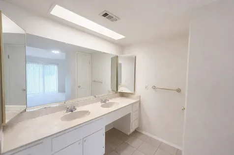 14555 Wunderlich Drive 2609 Houston TX 77069