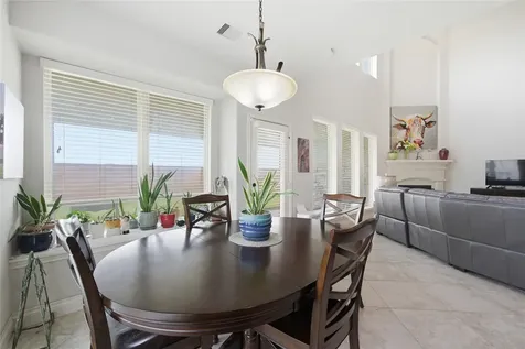 1813 Emerald Trace Lane Pearland TX 77584