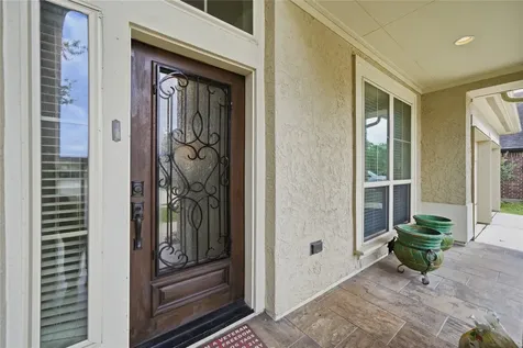 1813 Emerald Trace Lane Pearland TX 77584