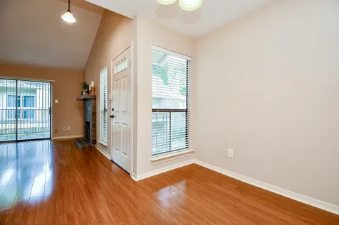3500 Tangle Brush Drive 14 The Woodlands TX 77381