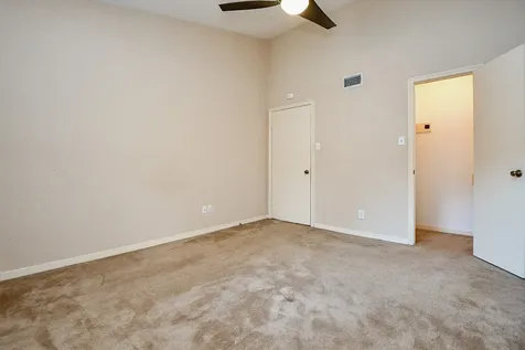 3500 Tangle Brush Drive 14 The Woodlands TX 77381