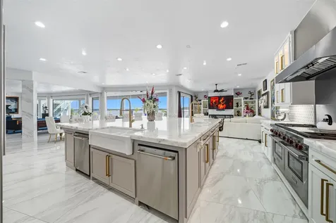 2500 Sand Shore Drive Conroe TX 77304