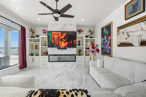 2500 Sand Shore Drive Conroe TX 77304