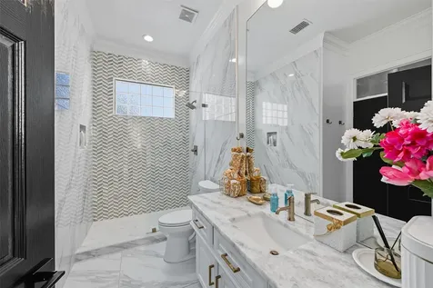 2500 Sand Shore Drive Conroe TX 77304