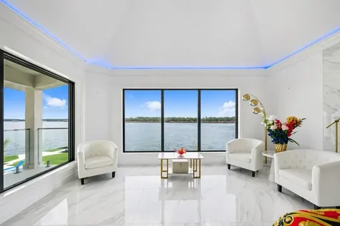 2500 Sand Shore Drive Conroe TX 77304