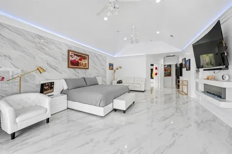 2500 Sand Shore Drive Conroe TX 77304
