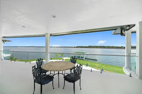 2500 Sand Shore Drive Conroe TX 77304