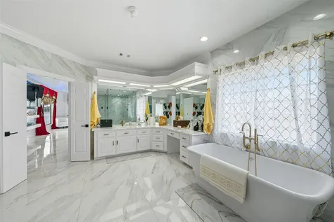 2500 Sand Shore Drive Conroe TX 77304